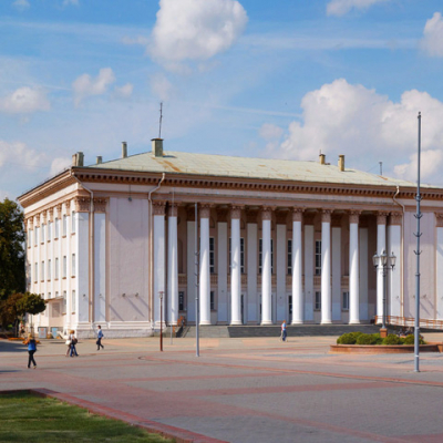 Koncerty z cyklu „ Muzyczno- turystyczny sezon &quot;Niedziela obok Pałacu&quot; &quot;Niedziela estradowa&quot;