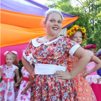 Holiday &ldquo;Flower Kaleidoscope&rdquo;