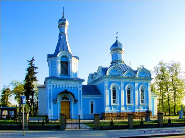 Church of St.  Arkhangela Mikhaila