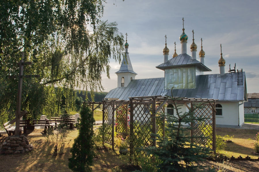 Свято-Амвросиевский женский монастырь