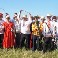 HOLIDAY &laquo;LYPISHNIKI MOWERS&raquo;