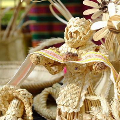 Exhebition-fairs of craftsmen and artists of amateur association "Garadzenskі Kalaryt "