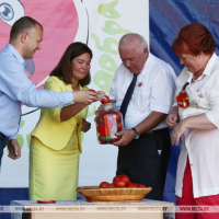 Праздник &laquo;Іўеўскі памідор&raquo; 