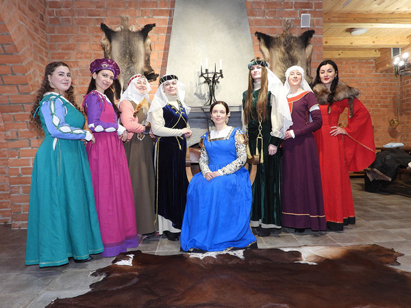 Народная студия "Дама сердца"