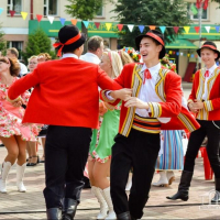 Regional festival of folk art &laquo;SJABROUSKI FEST&raquo; 