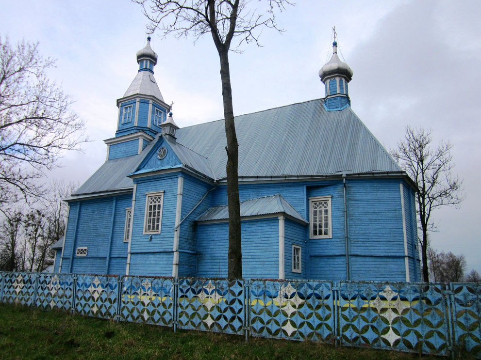 Церковь Успения Пресвятой Богородицы в д. Лавришево