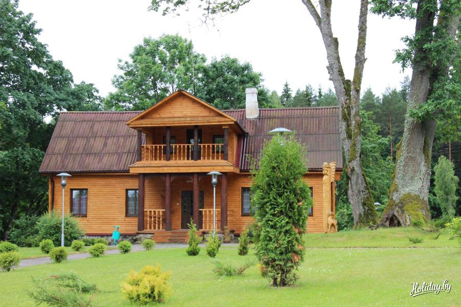 Охотничий загородный комплекс «Панская усадьба»