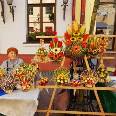 Exhebition-fairs of craftsmen and artists of amateur association "Garadzenskі Kalaryt "