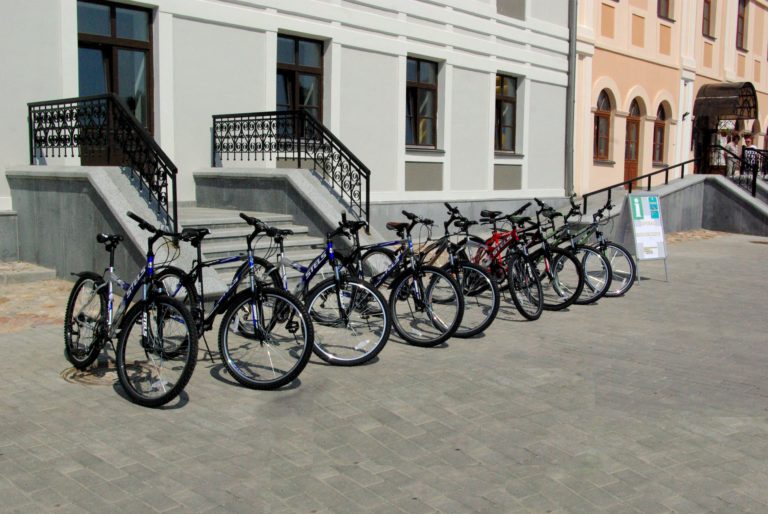 Прокат велосипедов: ФОК «Лидер»