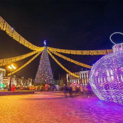 New Year's celebrations on Lenin Sq., Sovietskaya str. and Sovietskaya Sq.