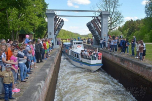 Awgustow Canal